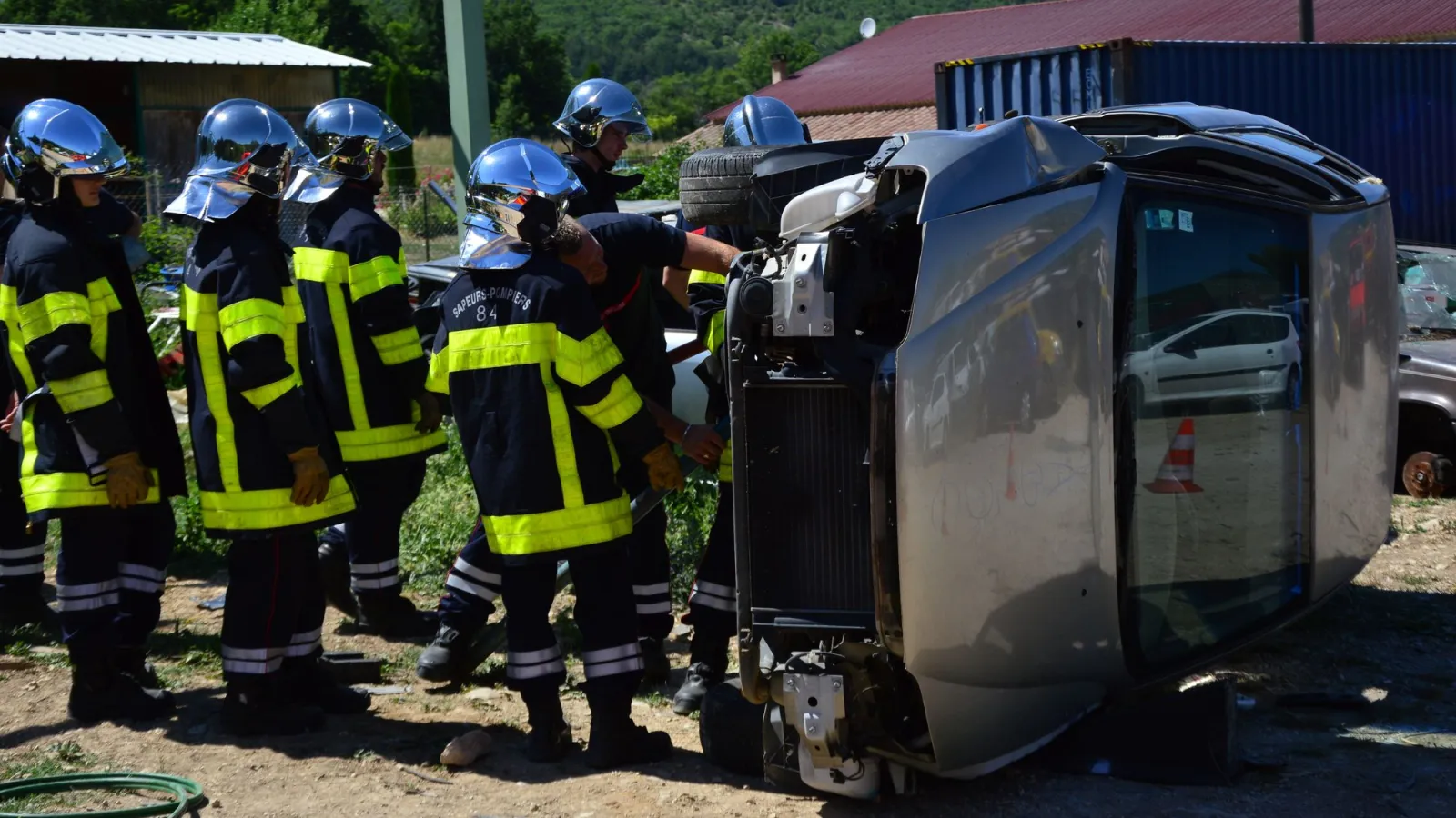 What to Do After a Car Accident: A Complete Step-by-Step Guide to Protecting Your Health and Your Claim